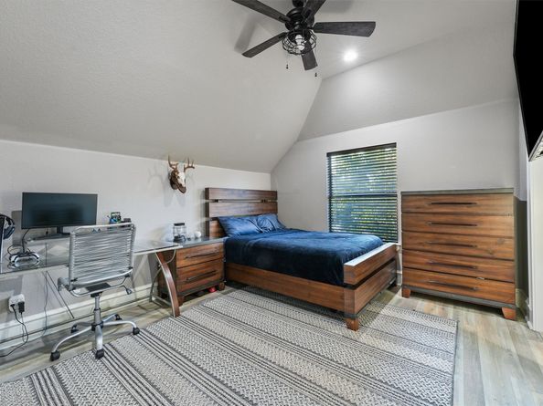206 Bauer Point Court, The Woodlands TX 77389