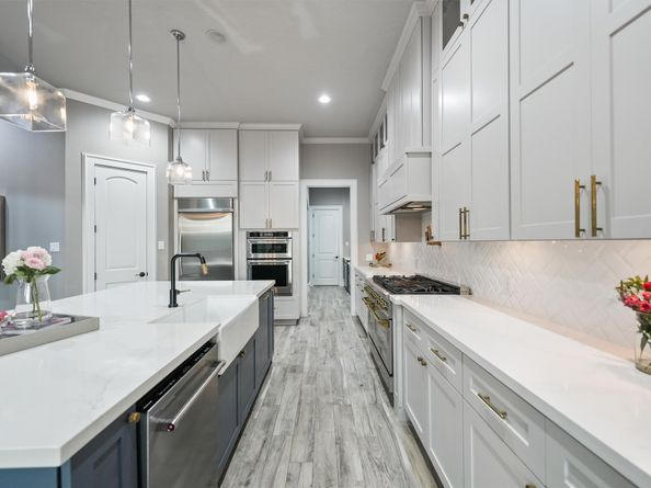 206 Bauer Point Court, The Woodlands TX 77389