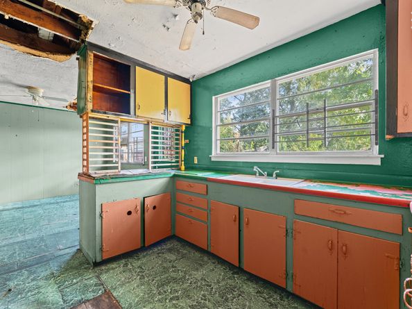 7402 Yoe Street, Houston TX 77016