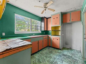 7402 Yoe Street, Houston TX 77016