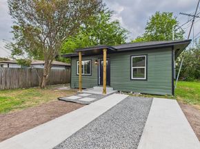 421 De Haven Street, Houston TX 77029