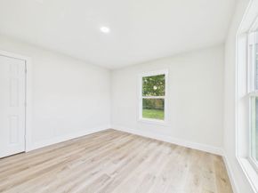 421 De Haven Street, Houston TX 77029