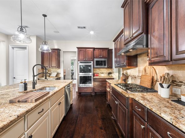 10227 Grape Creek Grove Lane, Cypress TX 77433