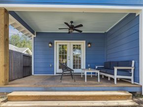 1124 Dunbar Street, Houston TX 77009