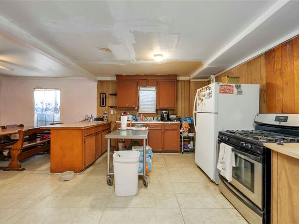 1806 State Street, Houston TX 77007
