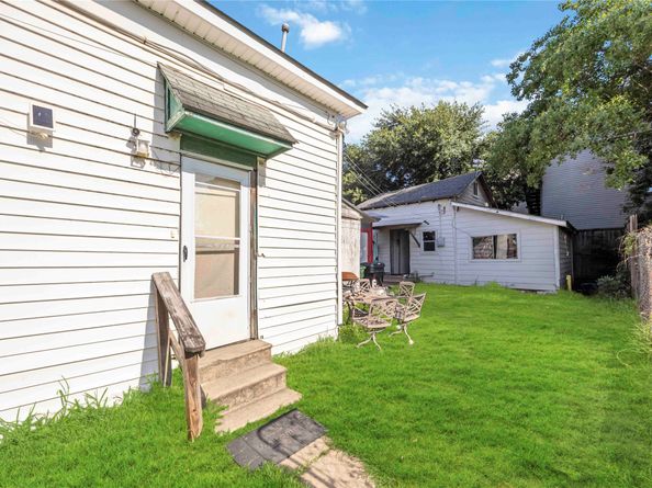 1806 State Street, Houston TX 77007