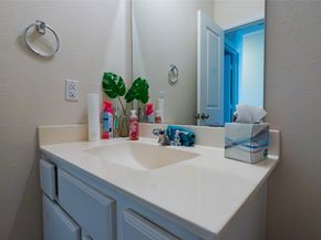 1405 New Urban Way, Houston TX 77047