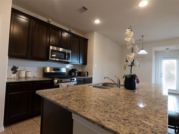 1405 New Urban Way, Houston TX 77047