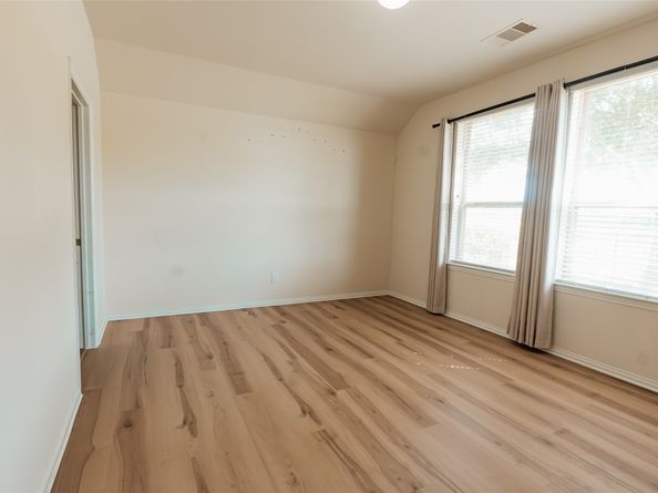 1405 New Urban Way, Houston TX 77047