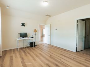 1405 New Urban Way, Houston TX 77047