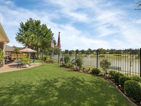 8006 Pacific Spring Lane, Richmond TX 77407