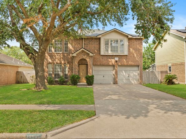 18135 Gravenhurst Lane, Tomball TX 77377