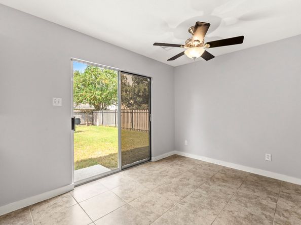 18135 Gravenhurst Lane, Tomball TX 77377