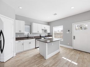 4651 Mallow Street, Houston TX 77051