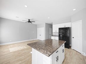 4651 Mallow Street, Houston TX 77051