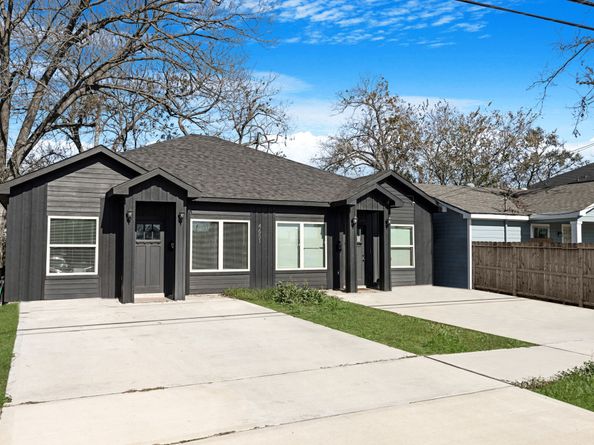 4651 Mallow Street, Houston TX 77051