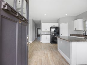 4651 Mallow Street, Houston TX 77051