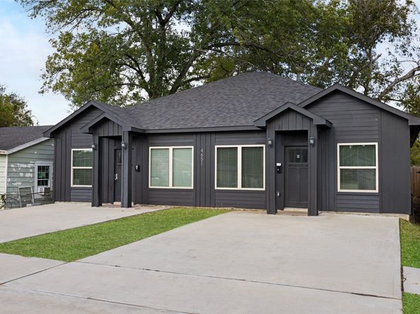 4651 Mallow Street, Houston TX 77051