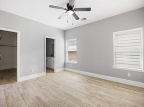 4651 Mallow Street, Houston TX 77051