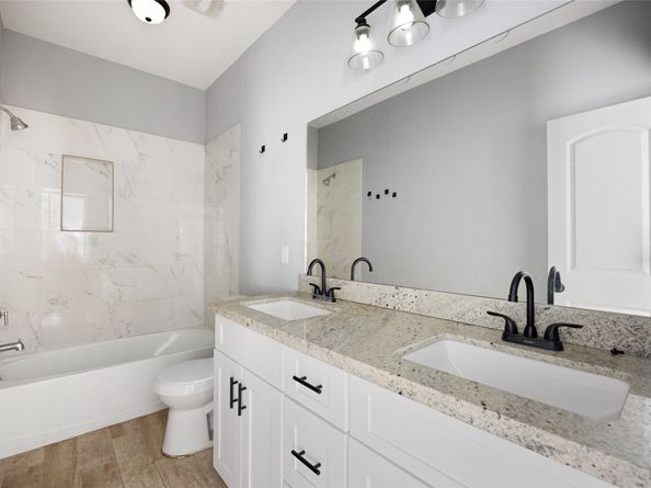 4651 Mallow Street, Houston TX 77051