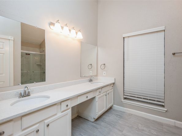 187 Sandpebble Drive, The Woodlands TX 77381