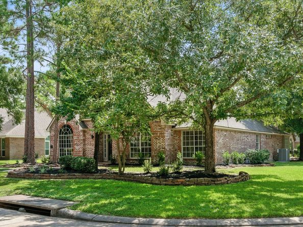2 Rolling Stone Place, The Woodlands TX 77381