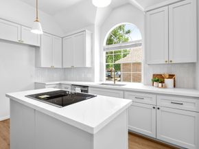 2 Rolling Stone Place, The Woodlands TX 77381
