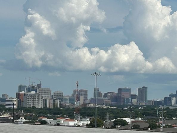 15 Greenway Plaza 12G, Houston TX 77046