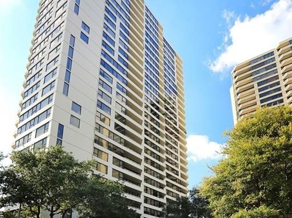 15 Greenway Plaza 12G, Houston TX 77046