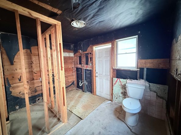 803 Brooks Street, Houston TX 77009