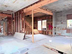 803 Brooks Street, Houston TX 77009