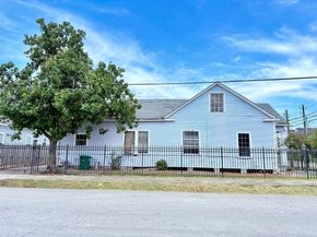 803 Brooks Street, Houston TX 77009