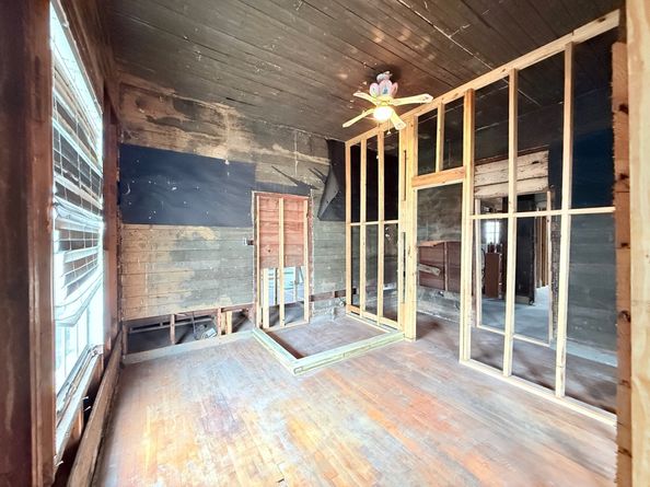 803 Brooks Street, Houston TX 77009