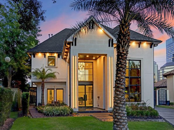 5158 Huckleberry Circle, Houston TX 77056