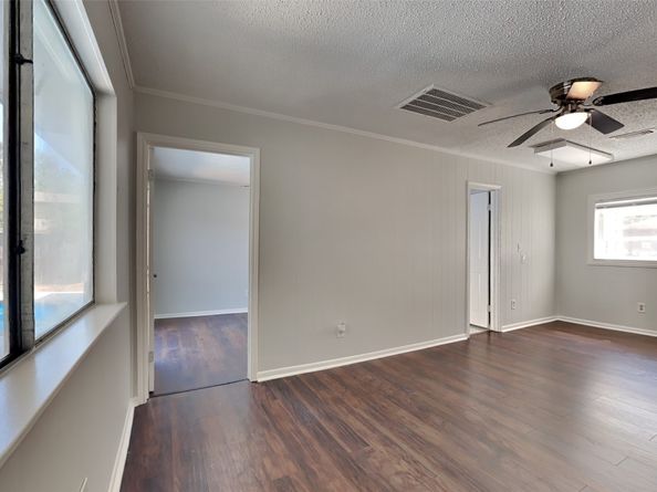 15427 Baybrook Drive, Houston TX 77062