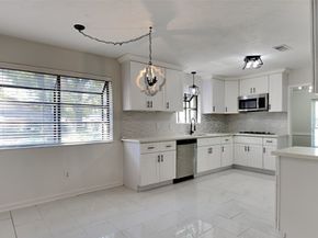 15427 Baybrook Drive, Houston TX 77062