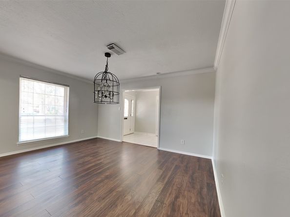 15427 Baybrook Drive, Houston TX 77062