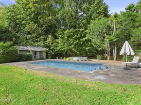 43 Sterling Road, Greenwich CT 06831