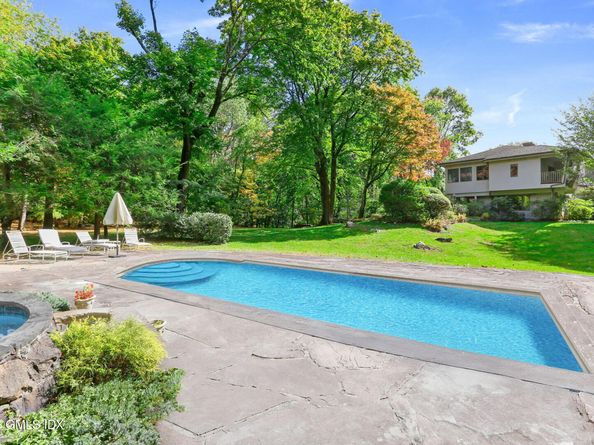 43 Sterling Road, Greenwich CT 06831