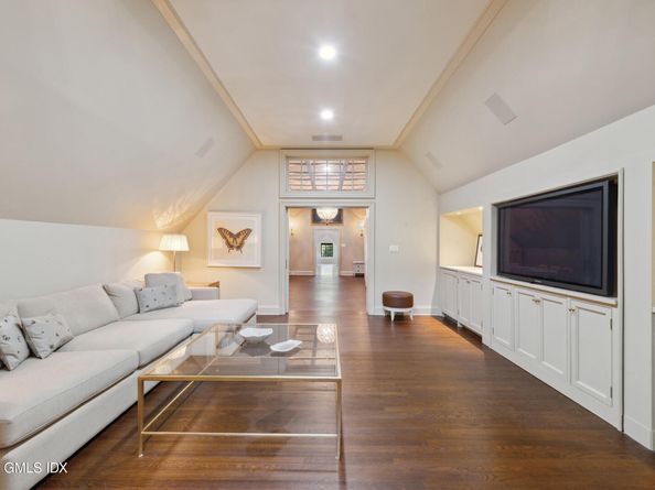 190 North Street, Greenwich CT 06830