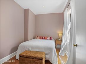 4 Lafayette Court 1C, Greenwich CT 06830