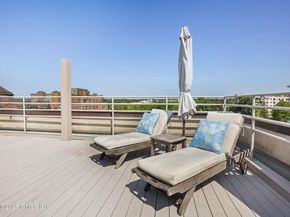 4 Lafayette Court 1C, Greenwich CT 06830