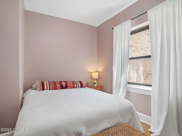 4 Lafayette Court 1C, Greenwich CT 06830