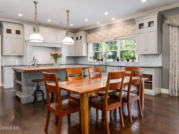 10 Birch Lane, Greenwich CT 06830