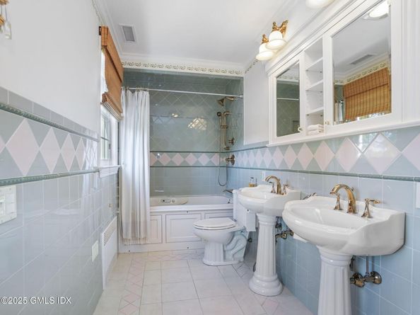 226 Alberta Street, Fairfield CT 06825