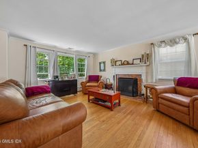 11 Stuart Drive, Old Greenwich CT 06870