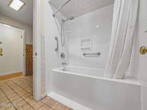 11 Stuart Drive, Old Greenwich CT 06870