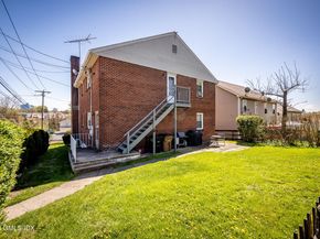 72 Alvord Lane, Stamford CT 06902