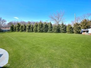 3 Shorehaven Road, Norwalk CT 06855