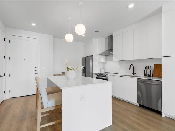 1701 Simond Ave 636, Austin TX 78723